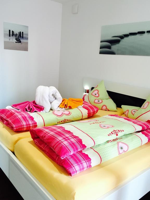 Rhein Melodie Riverview Luxury คอนสตานซ์ ห้อง รูปภาพ